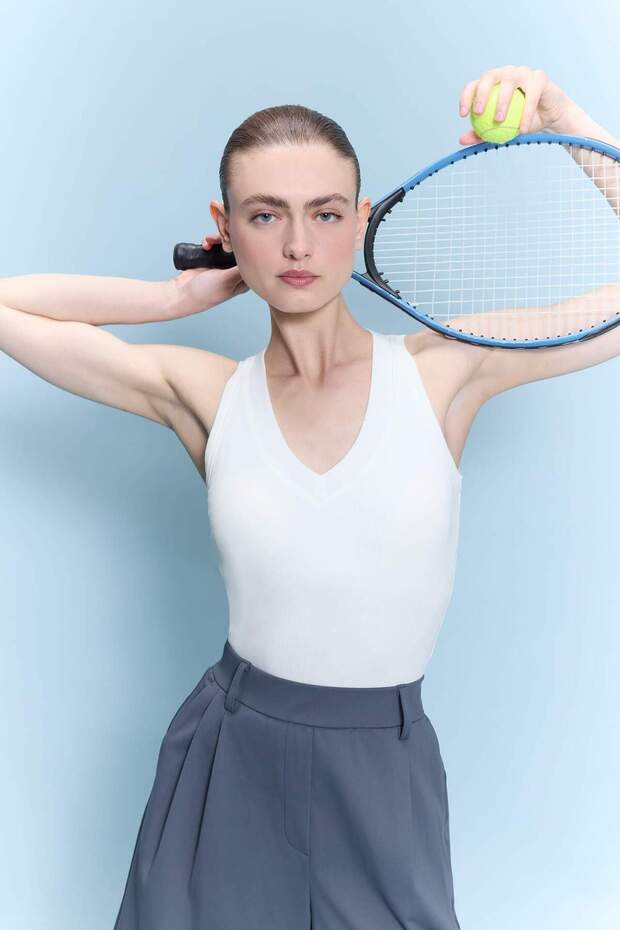 Slim Fit V-Neck Modal Sports Athlete Undershirt G6233Ax26Sm