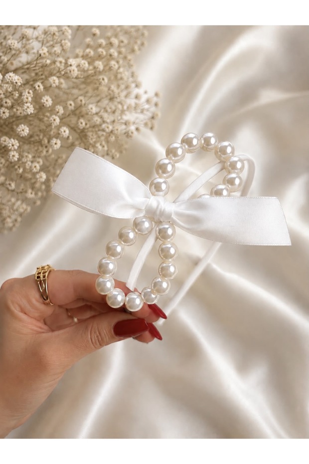 Women's Pearl Detail Bow Satin Crown