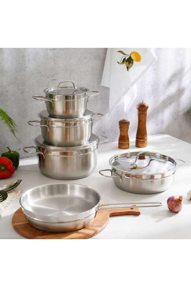 Elegance 9-Piece Cookware Set -Chrome