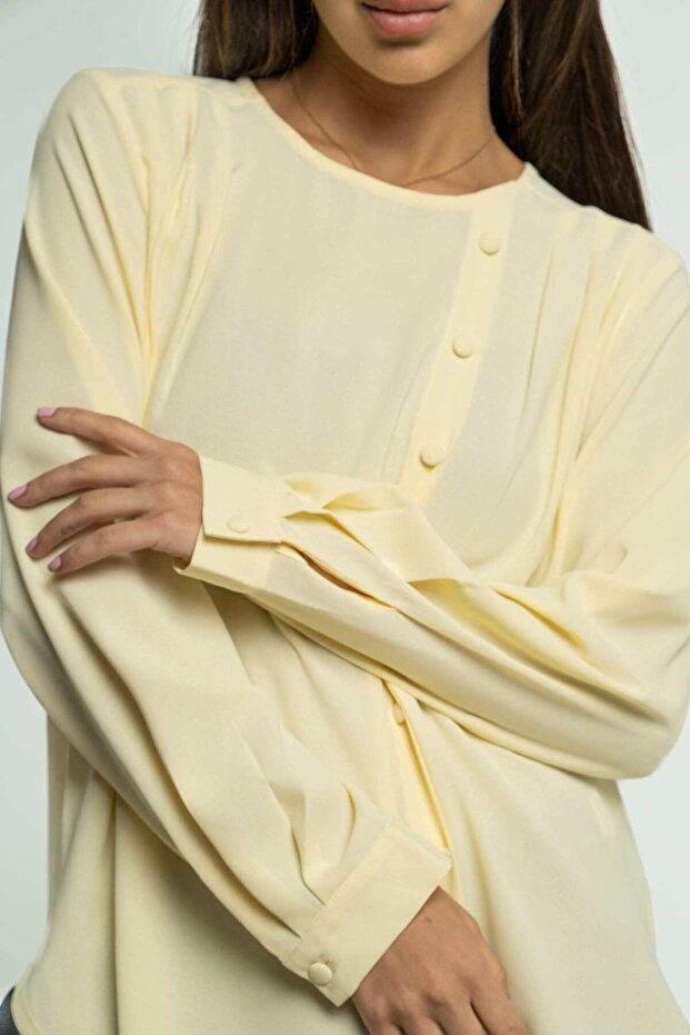 Solid Button-Front Long Sleeve Blouse - 3