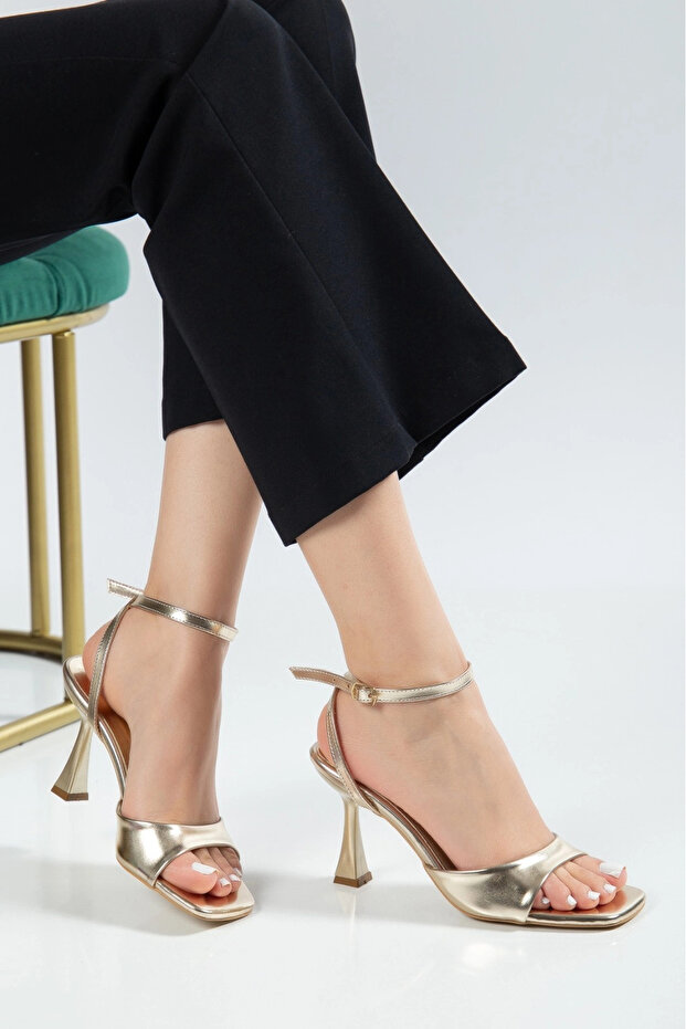 Women's Thin Style Heeled Ankle Strap Shoes Gold