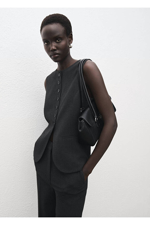 Round Neck Fabric Vest