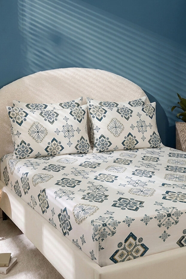 Crystal Patterned Fitted Sheet Set - Twin/ Double/ King Size - 4