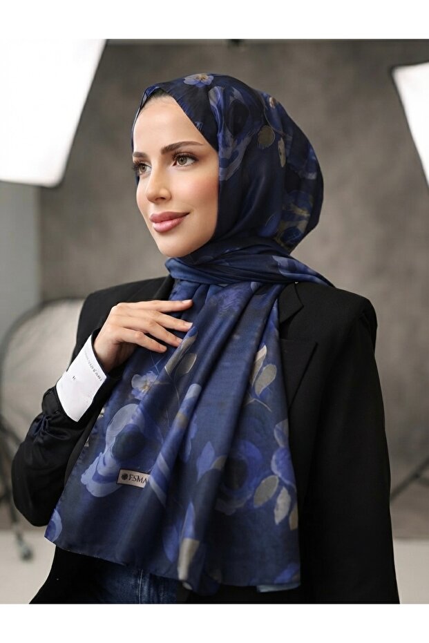 شال قطني مستورد بنمط روزا - أزرق داكن