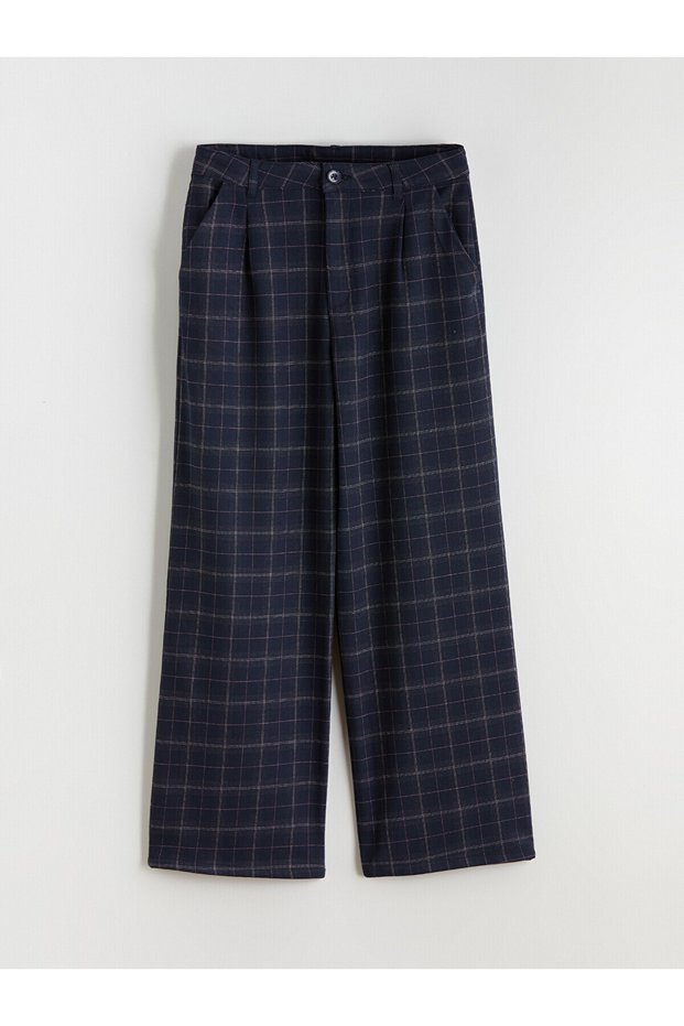 Lcw Kids Navy Blue Plaid Pleated Girls' Trousers with Nevavm Difference