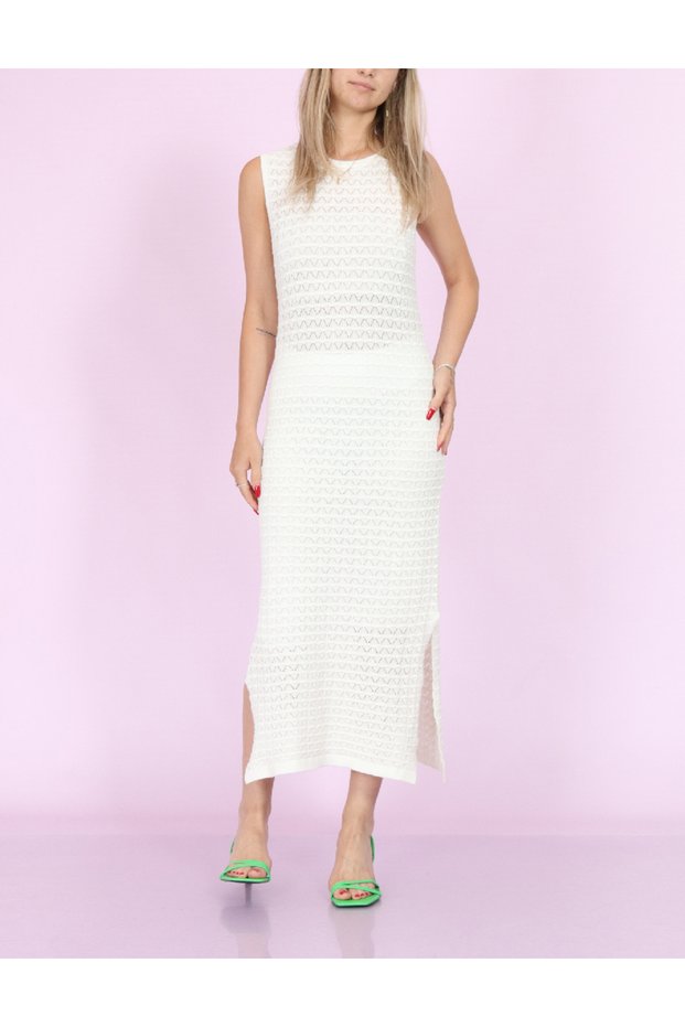 Rochie, Alb