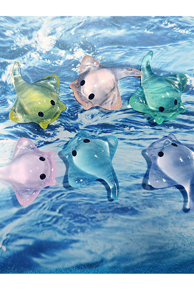 S 6pcs fish style Miniature Sting Ray Figurines Mini Duck Sculpture Realistic Resin Sting Ray Cake T