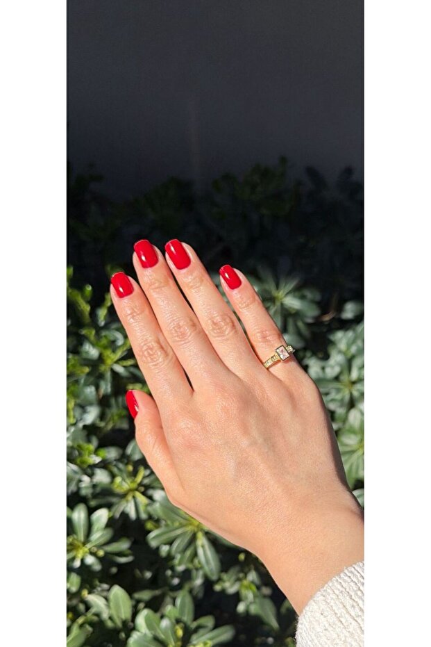 خاتم مفصلي من الفولاذ مرصع بحجر الزركون
