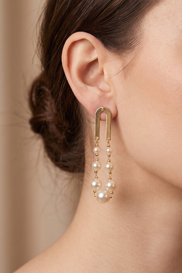 Long Chandelier Pearl Earrings 7 Cm.