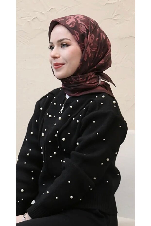 وشاح قطني هندي بنمط زنبق إفداال