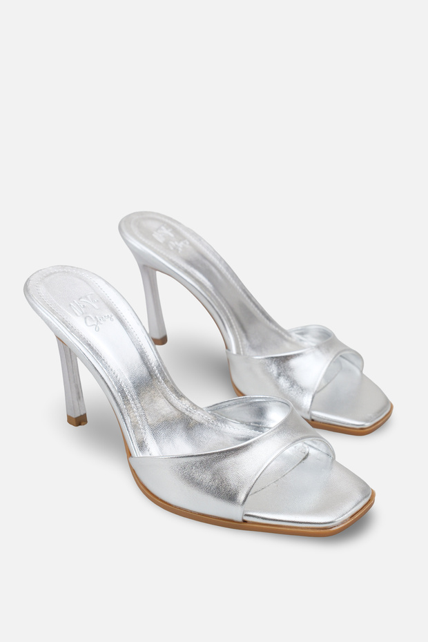 Metallic Silver High Heeled Slippers