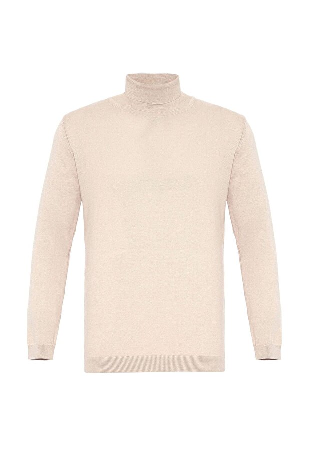 Basic Turtleneck Sweater