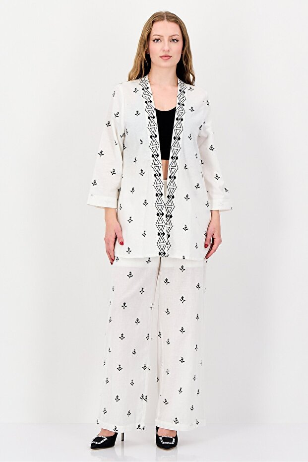 Women 2 Pieces Embroidered Open Front Blouse And Pants, Multicolor