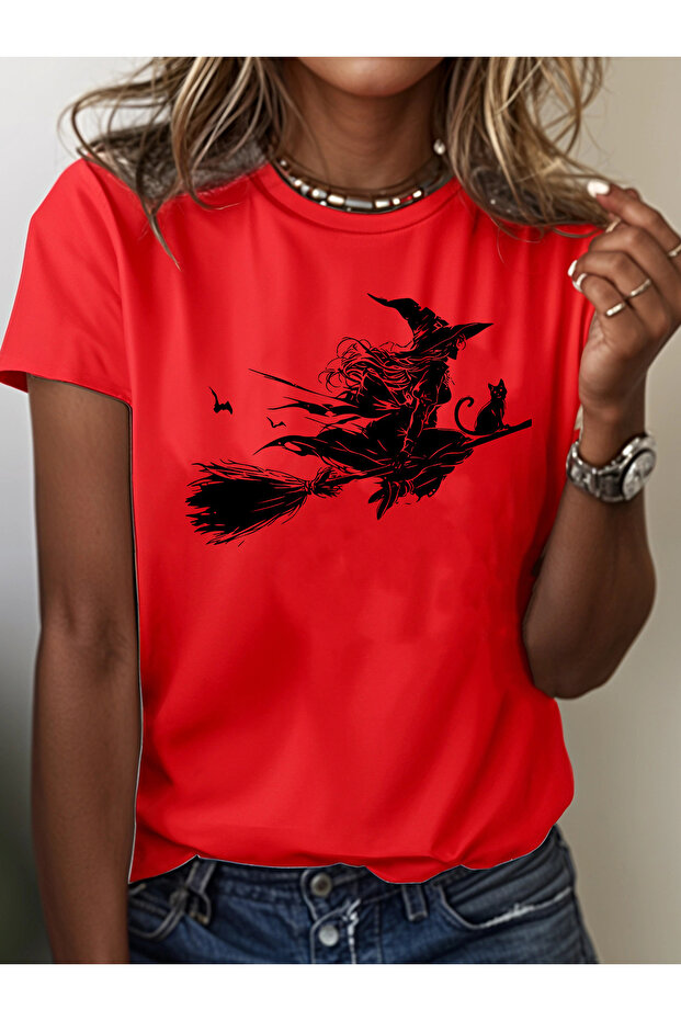 Women's Witch Printed Crew Neck Regular Fit T-Shirt