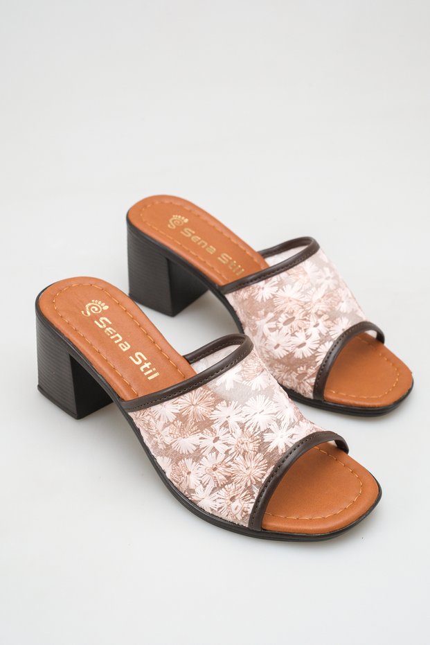 Women's Floral Embroidered 6 cm Thick Heeled Summer Slippers Brown