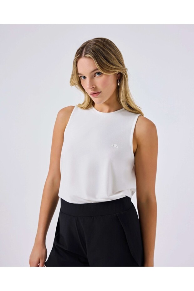 6Sf5008-Of Women's Tank Top - Off-White