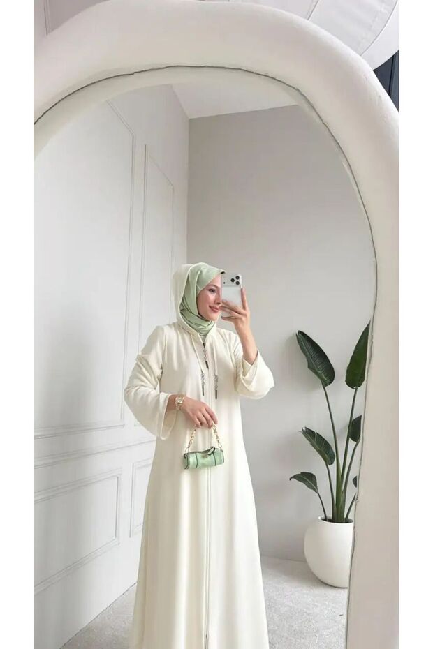 New Season Women's Asli Dubai Ferace Is Lined