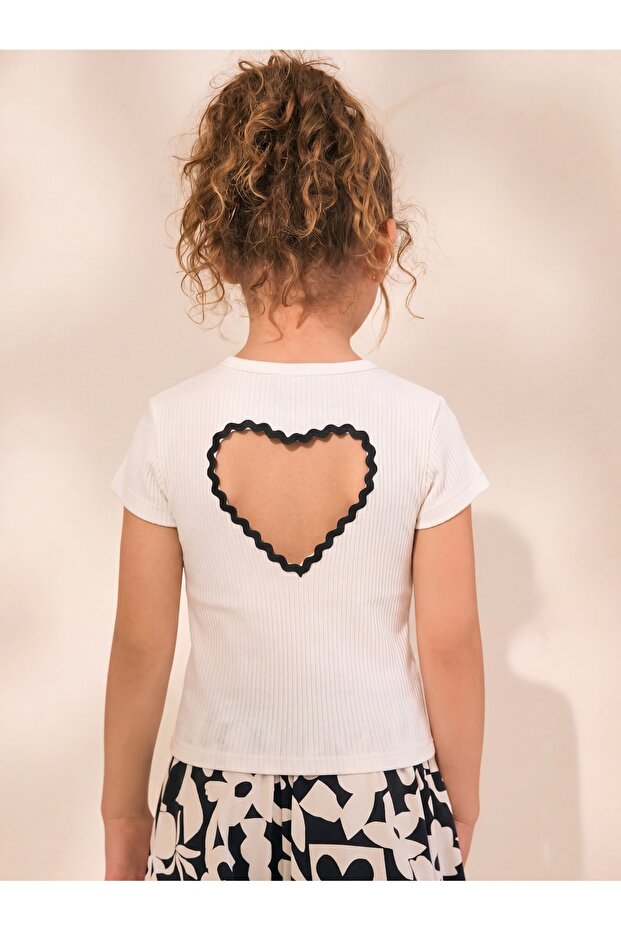 Girl's Heart Detailed Ribbed Combed Cotton Tshirt Beige