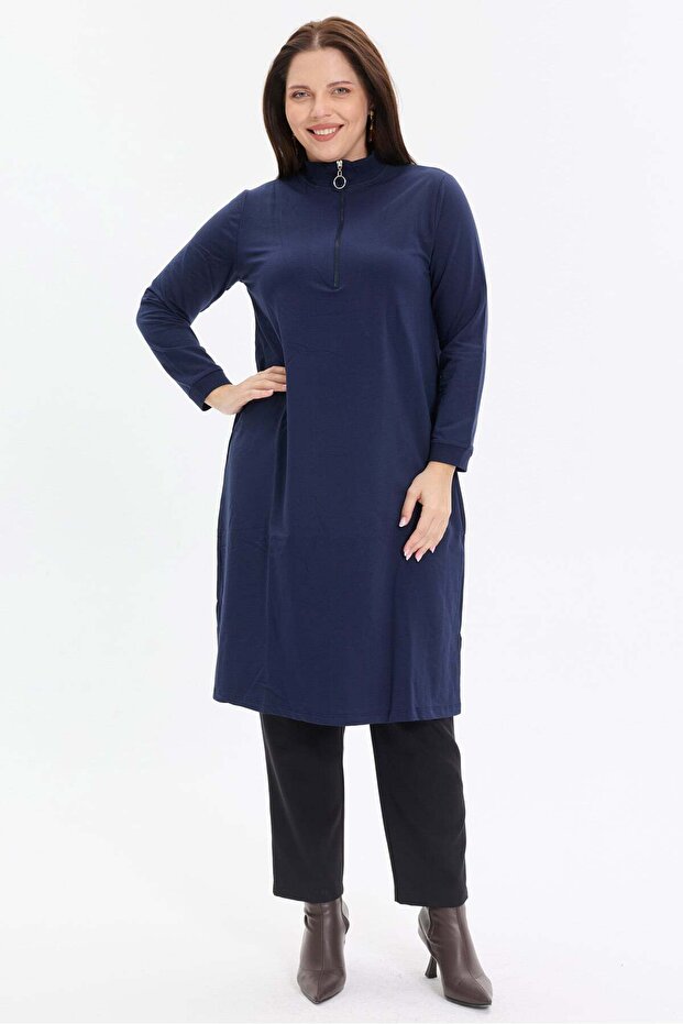 Stand collar two thread zippered tunic
