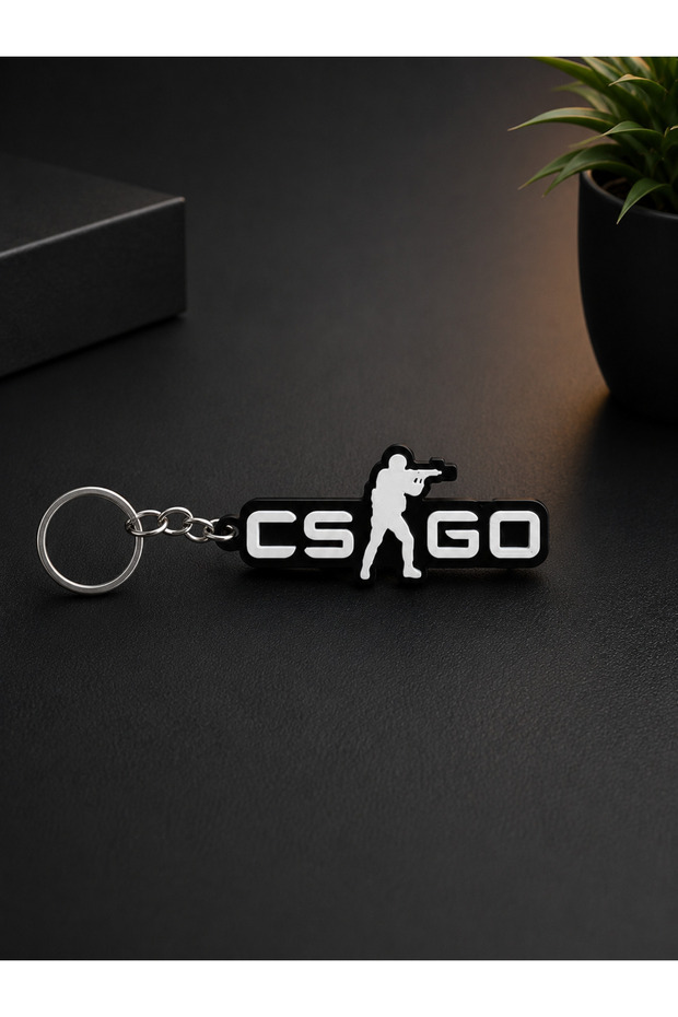 سلسلة مفاتيح على شكل شخصية لاعب كاونتر سترايك - إكسسوار للحقائب والمفاتيح بتصميم مستوحى من اللعبة