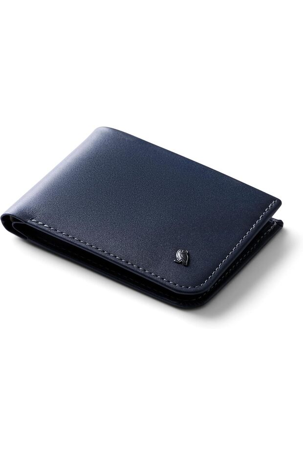 Hide & Seek Wallet (slim leather bifold design, RFID blocking, holds 5–12 Cards with a hidden section)