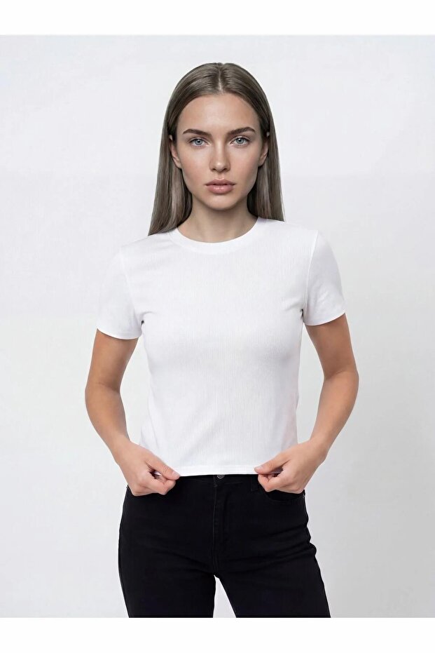 Slim Fit Women's T-shirt Sleeve
