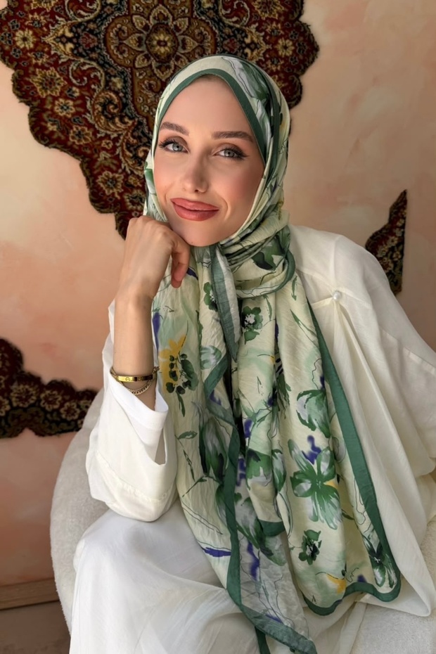 Green Patterned Shawl