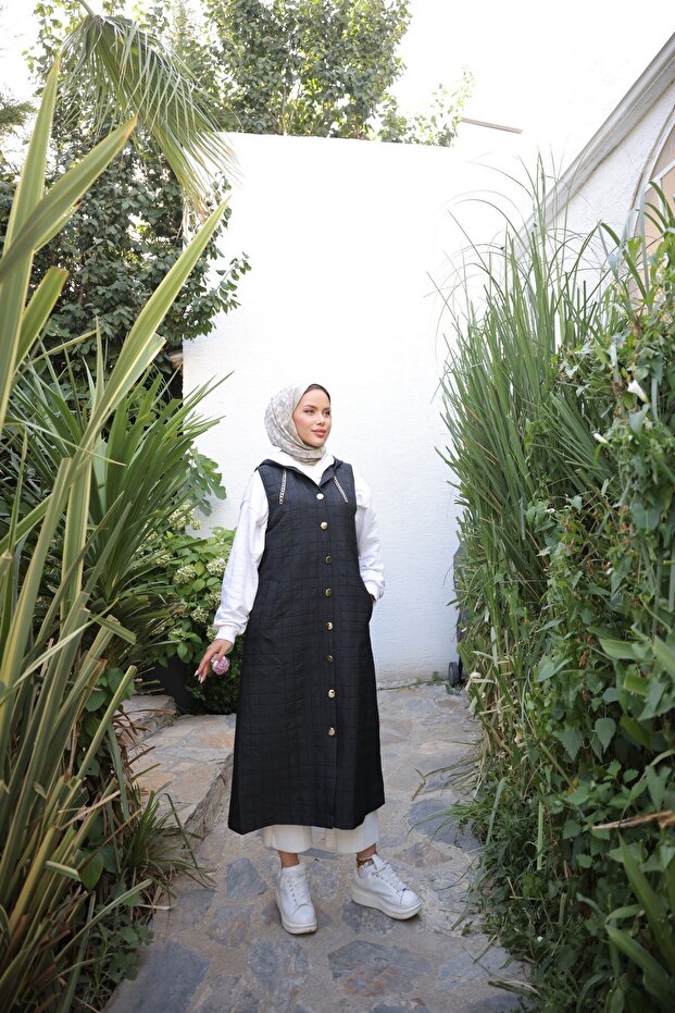 سترة مبطنة - سوداء