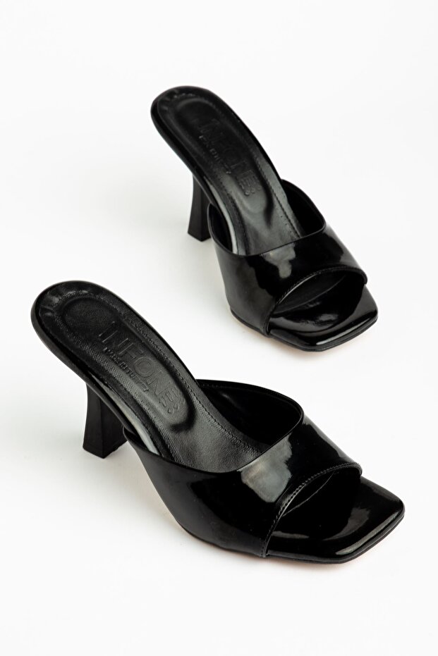 Zri̇n-687 Exclusive Black Patent Leather Single Strap Square Heeled Slippers 9 cm