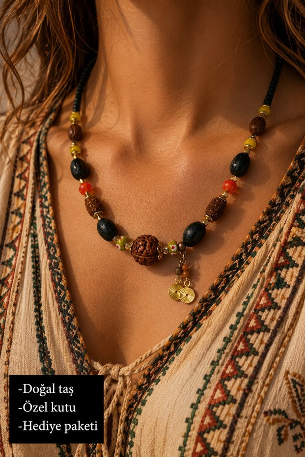 Natural Stone Green Agate and Rudraksha Detailed Bohemian Ethnic Design Women's Necklace