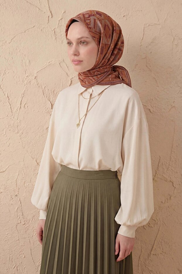 Soft Scarf Geometric Pattern Hazelnut Shell 90X90