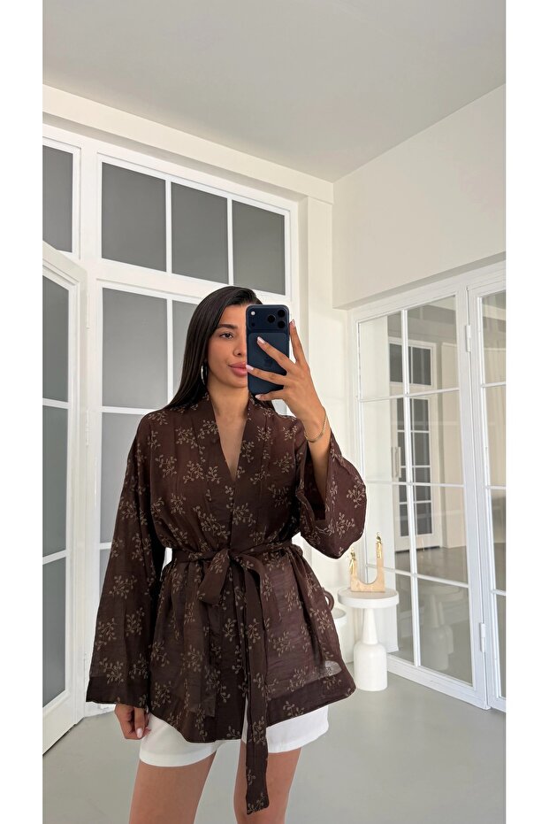 Embroidered Tie-Up Special Design Kimono