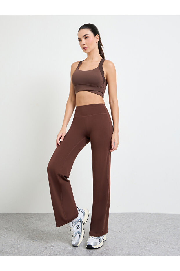 Brown Broad Waist Loose Fit Straight Pants