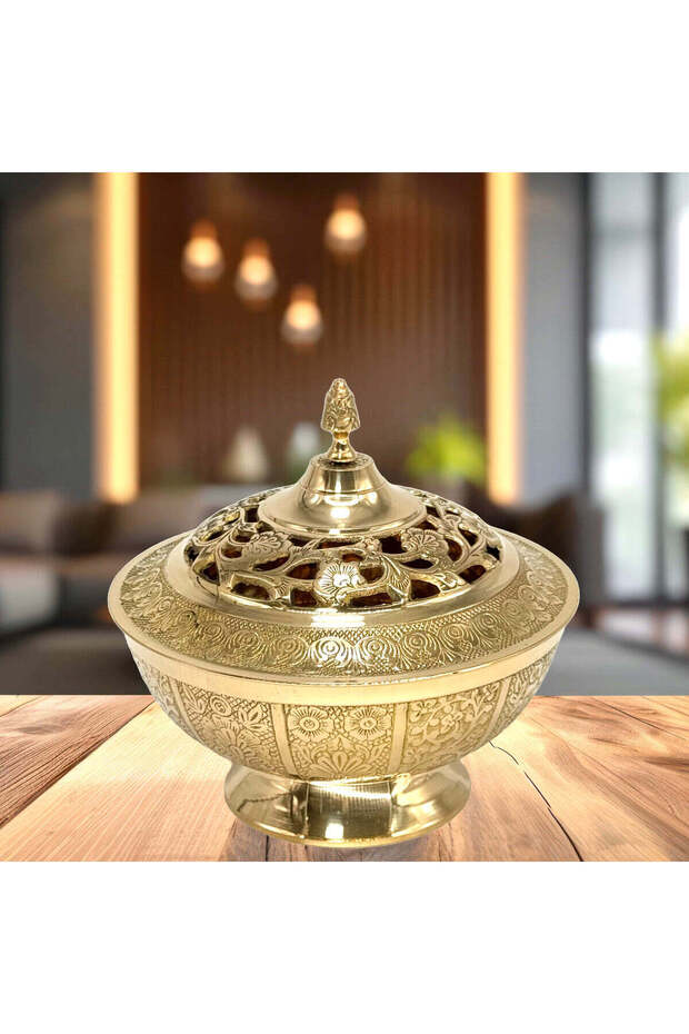 Dry Fruit Bowl and Sugar Candy Bowl with Cut Work Lid ( diameter 8''xheight 7.5''x weight:1.350kg)