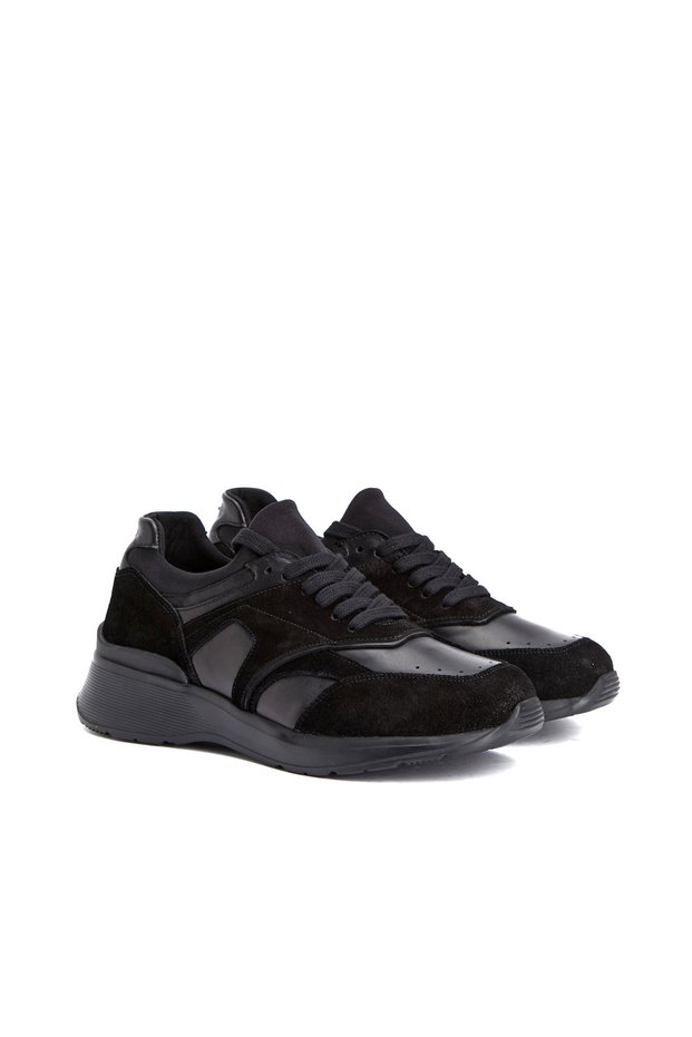 Siyah Sneaker