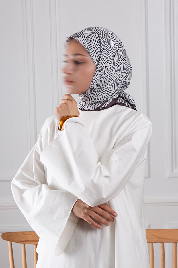 Hexagonal Patterned Soft Scarf Coffee
