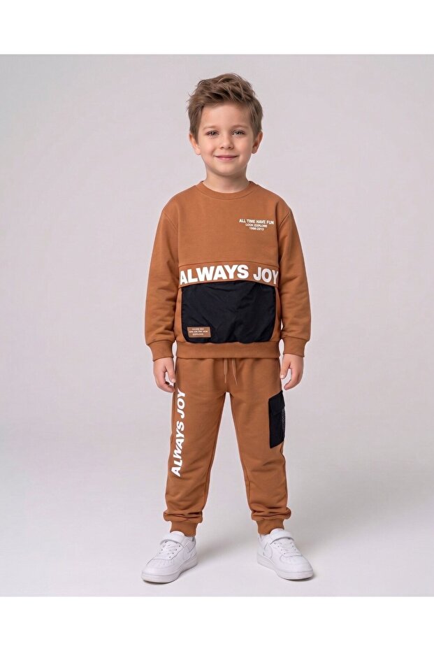 Boy's Seasonal 2 Thread 2-Thread 6-7-8-9-10 Years Old Compact Top and Bottom Tracksuit Set