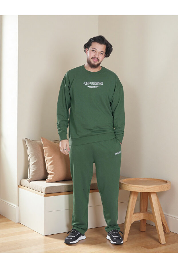 Men’s OFF LIMITS Fleece Tracksuit Set – Sweatshirt & Jogger Pants