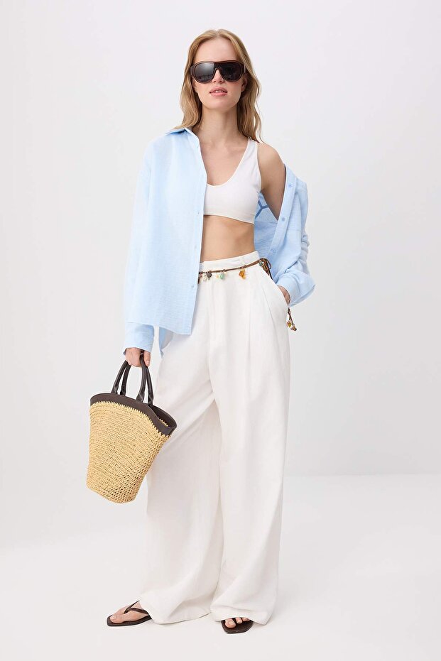 Açık Mavi Yumuşak Tuşeli Oversize Müslin Gömlek TWOSS26GO00159 - 2