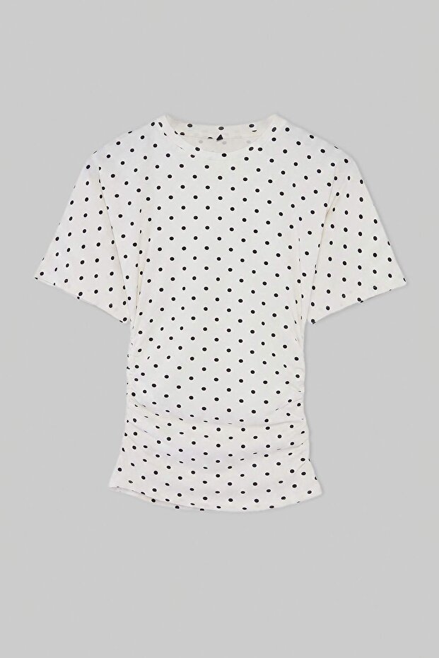 Çok Renkli Fitted Bisiklet Yaka Puantiyeli Kısa Büzgülü Pamuklu Esnek Örme T-Shirt TWOSS26TS00052 - 5