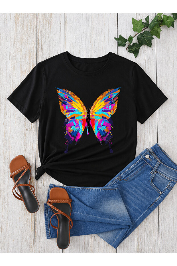 Butterfly Design Women's T-Shirt Plus Size