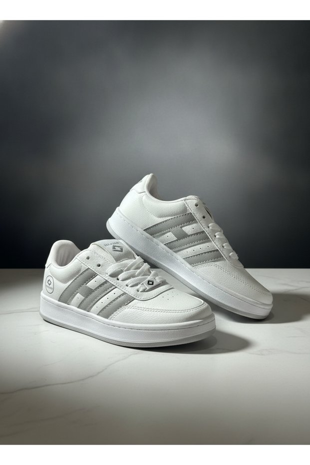 Vintage Look White Ice Lace-Up Sneakers Nk4158
