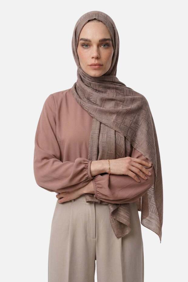 شال نوريا ديسين أيروبين جاكار