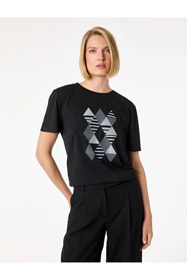 Regular Fit Short Sleeve Crew Neck Printed T-Shirt
