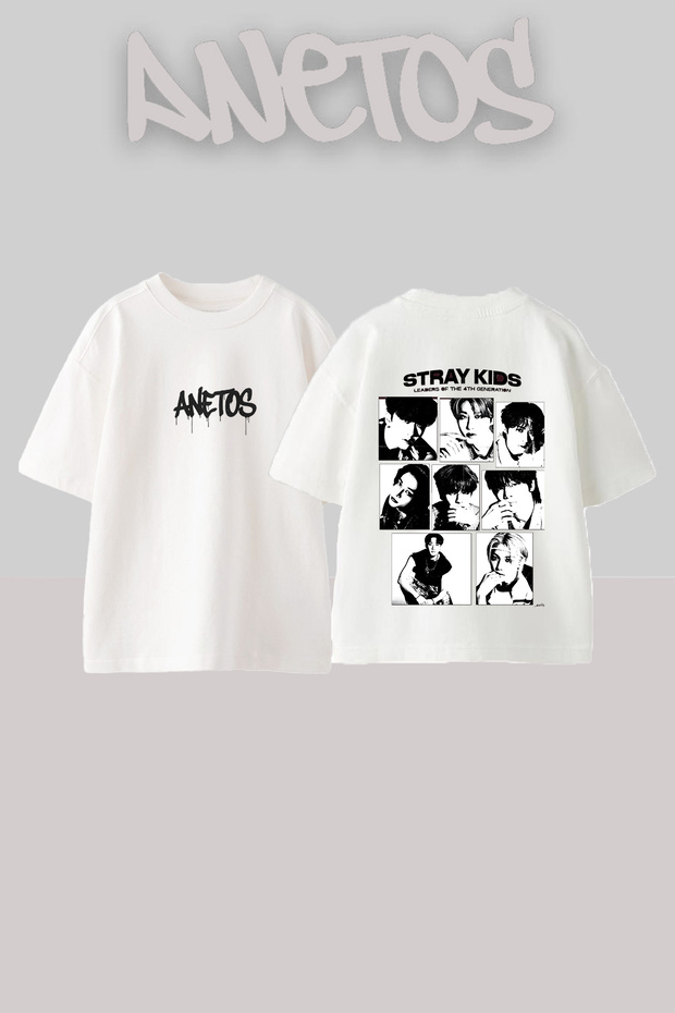 تي شيرت أبيض كبير الحجم من القطن مطبوع من الخلف بتصميم Stray Kids