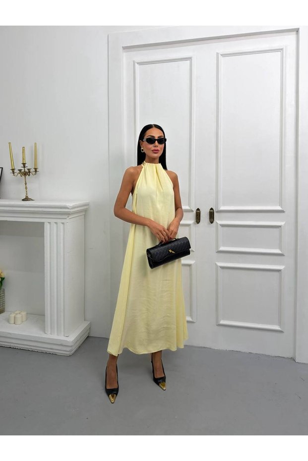 Women's Halter Neck Long Dress Flowy Fabric Stylish Event Evening Dress