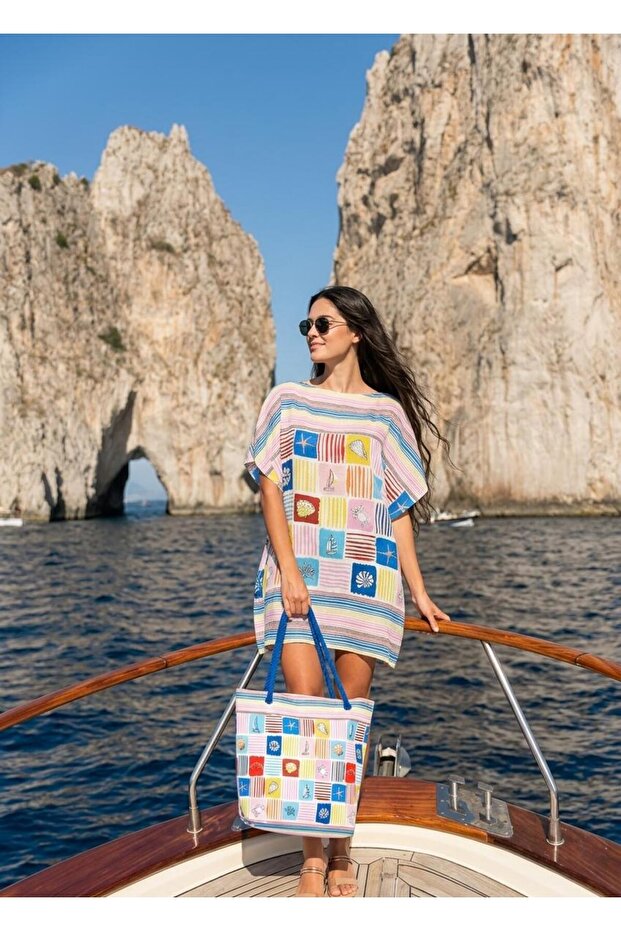 Exclusive Beachwear Bag and Pareo Set