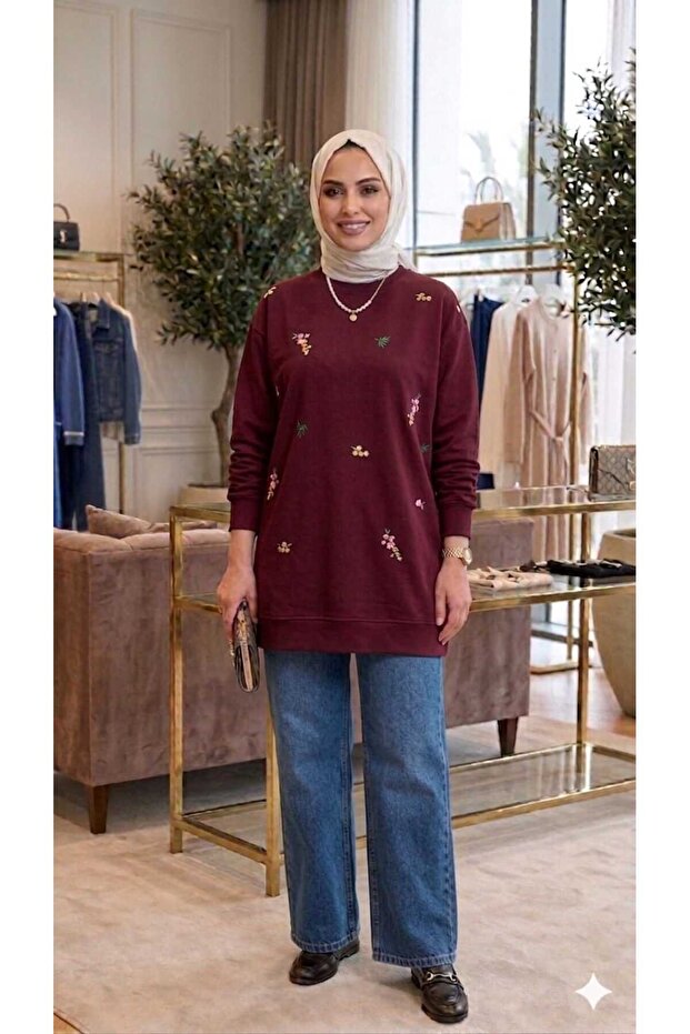 Women's Elegant Floral Embroidered Hijab Tunic
