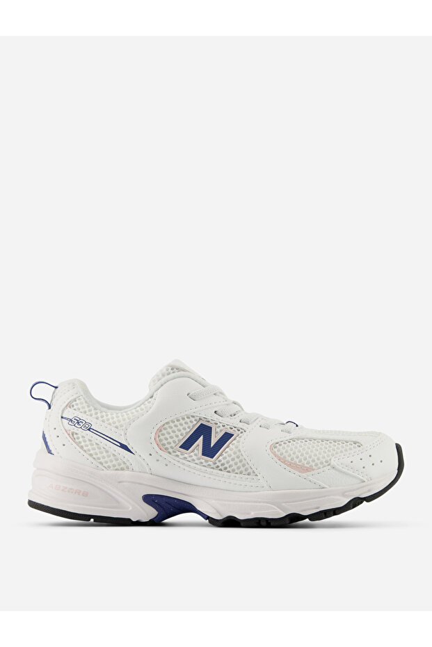 حذاء رياضي 530