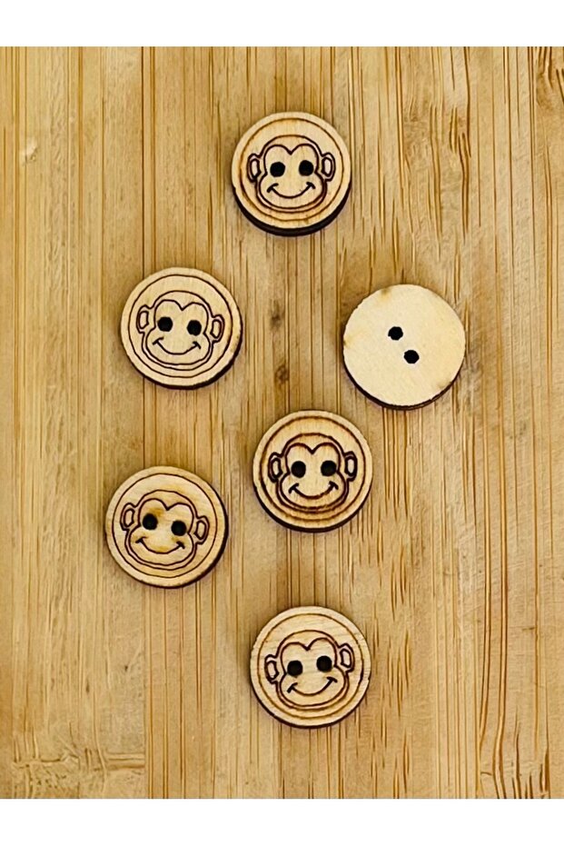 Burnt Drawing Patterned Natural Wood Button 15 Mm. 6-Pack.